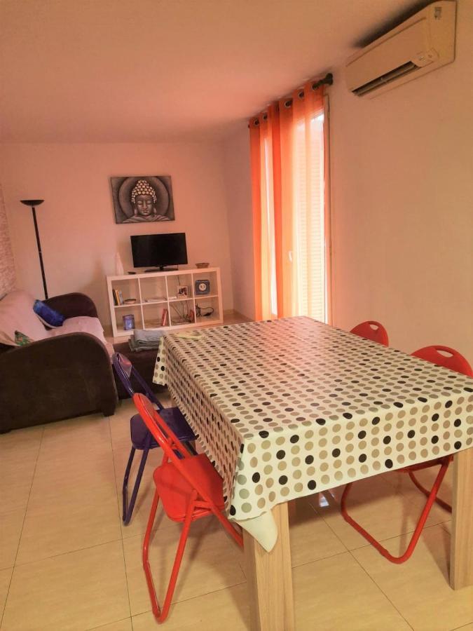 Besalut Apartment Екстер'єр фото